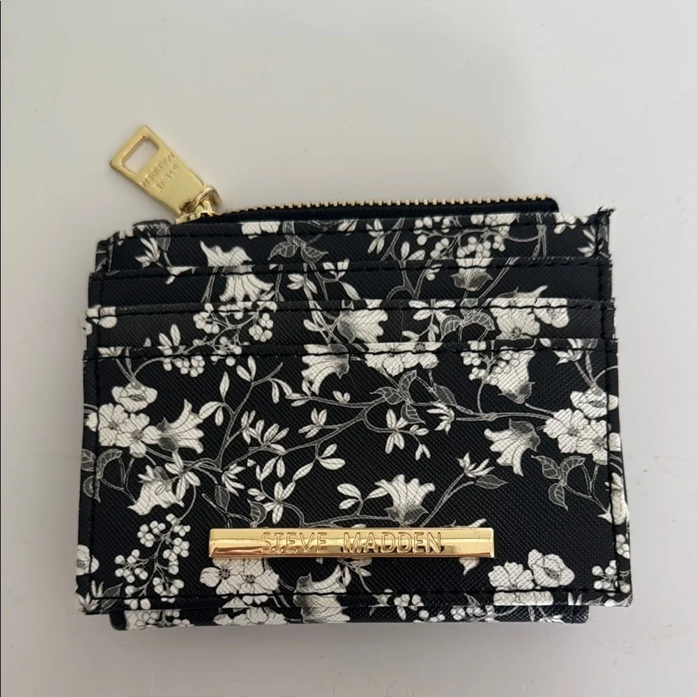 Steve Madden Black and White Floral Wallet